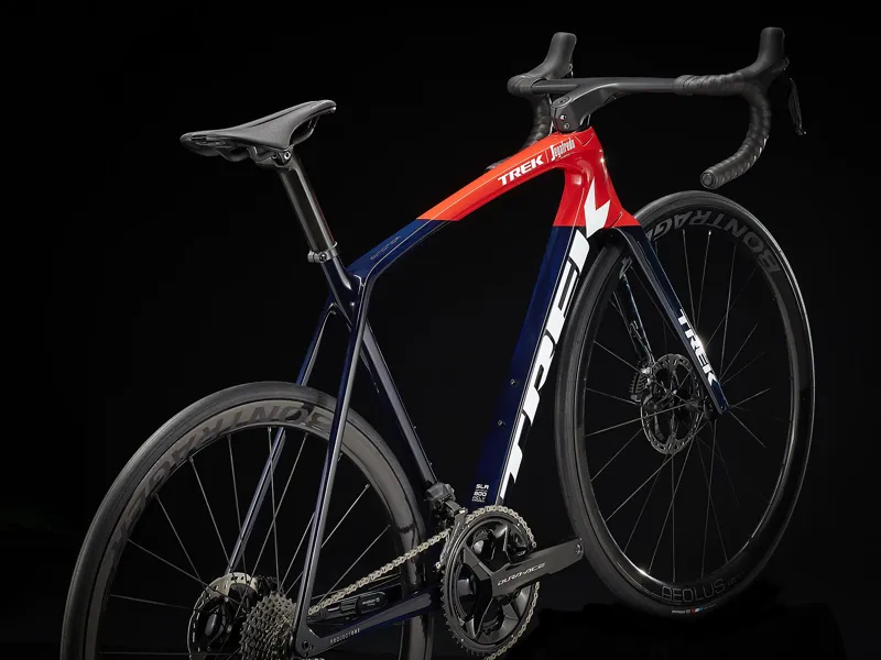 2022 Trek Emonda SLR 9 Road Bike Navy Carbon Smoke and Viper Red-2